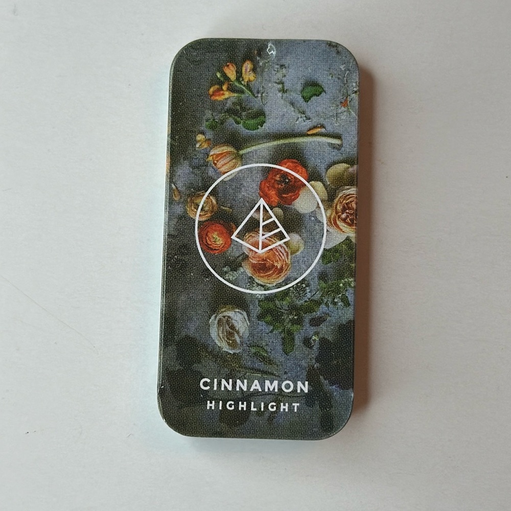 NWP Maskcara “Cinnamon” highlight foundation